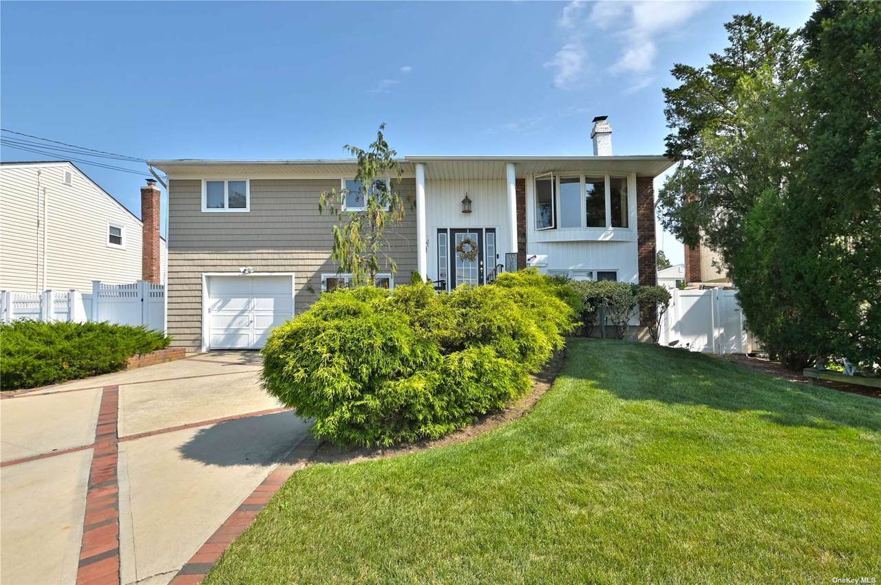 2694 Dorothy Street - Photo 1