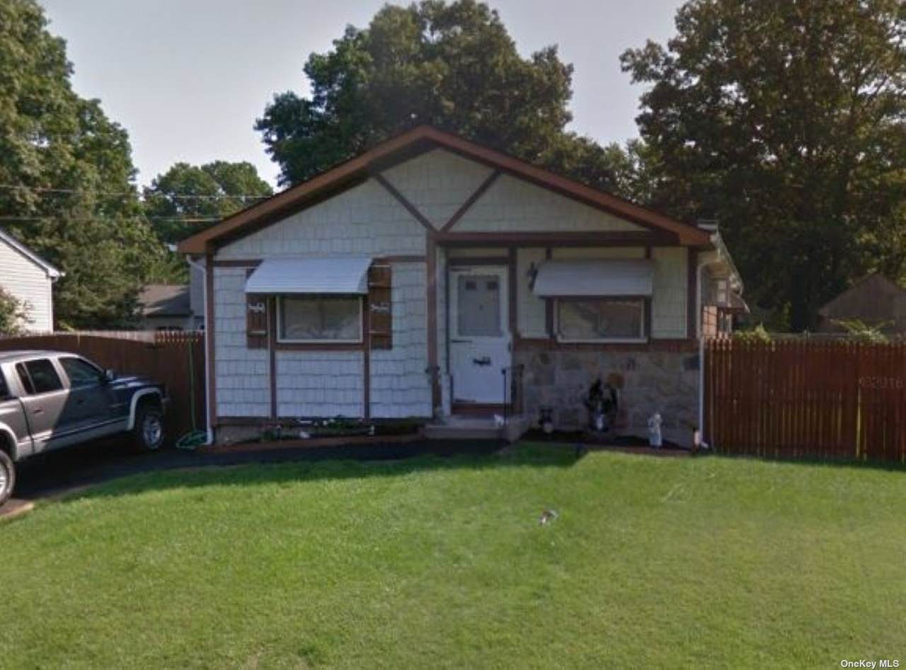 135 Dana Avenue - Photo 1
