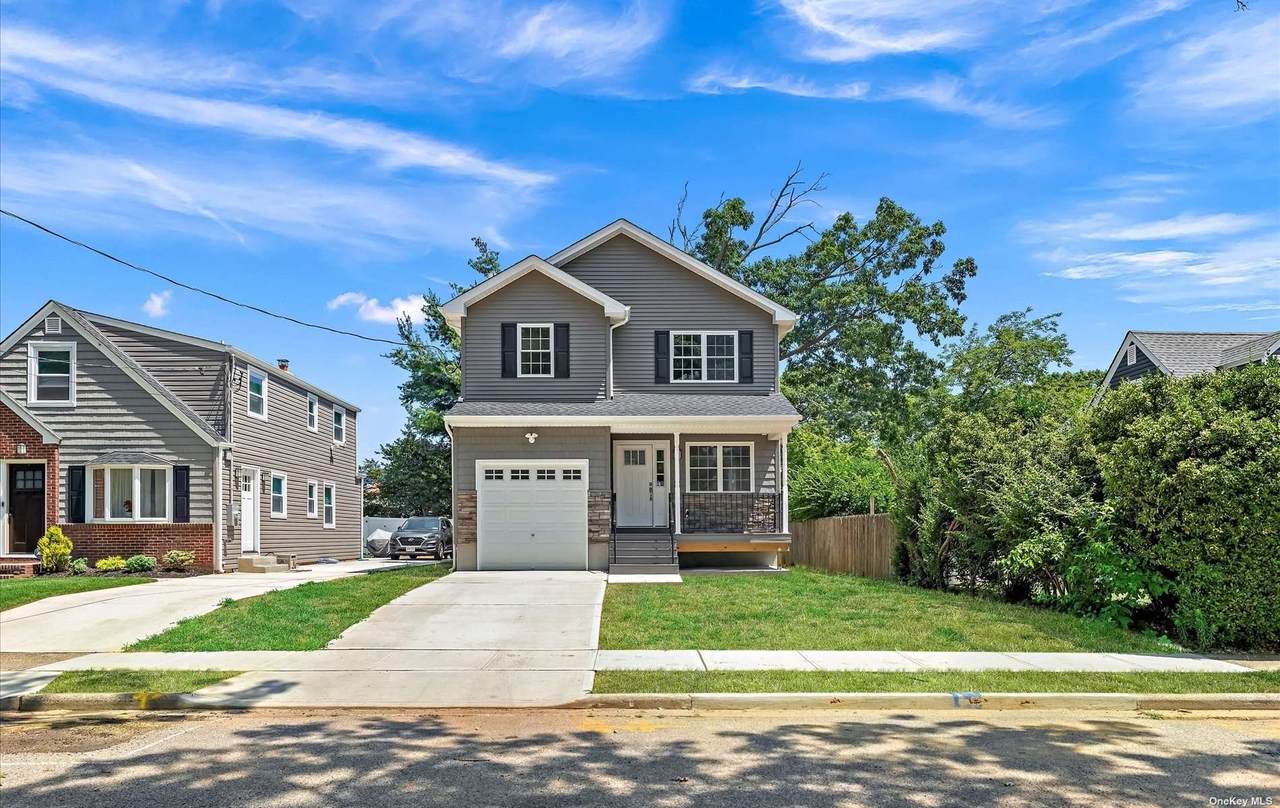 867 Monroe Street - Photo 1