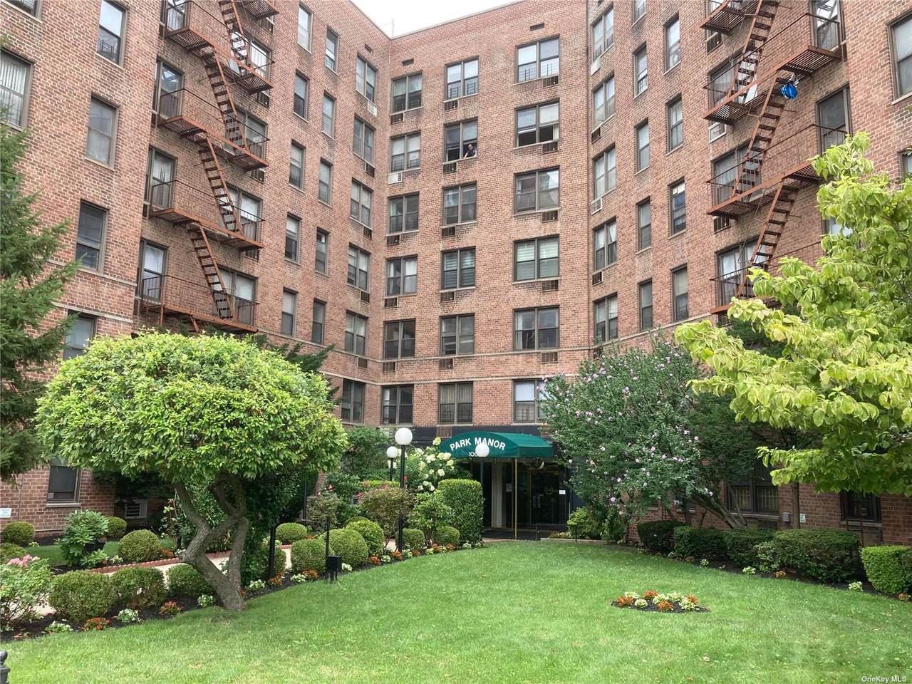 100-25 Queens Boulevard - Photo 1