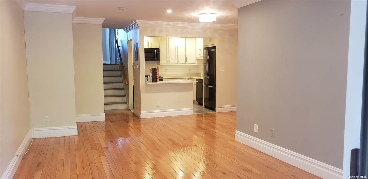 6325B Bourton Street - Photo 1