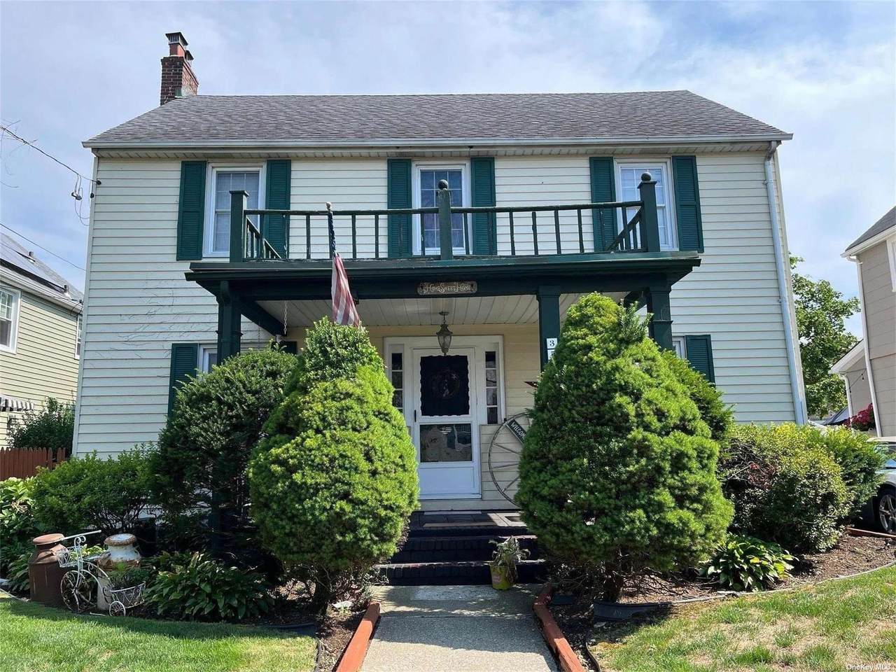 351 Houston Avenue - Photo 1