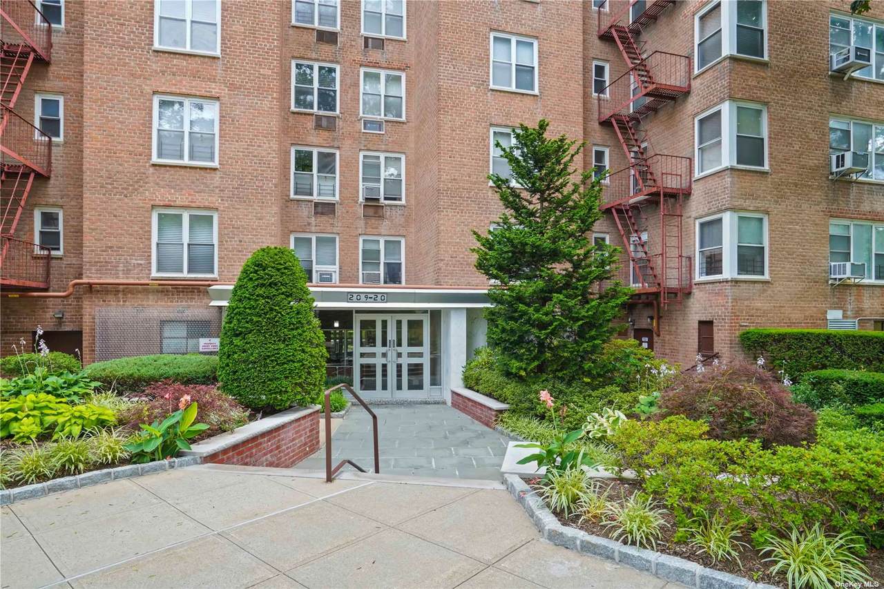 209-20 18th Avenue - Photo 1