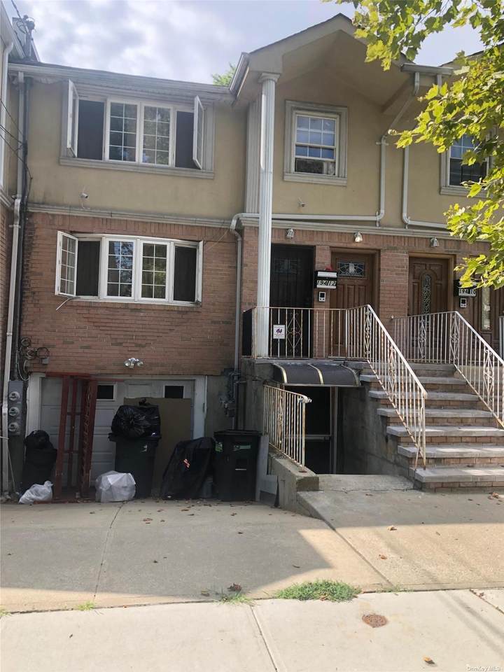 194-12 100th Avenue - Photo 1