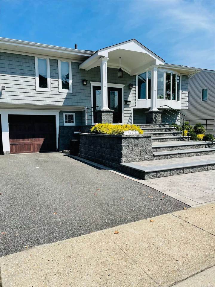 672 Hungry Harbor Road - Photo 1
