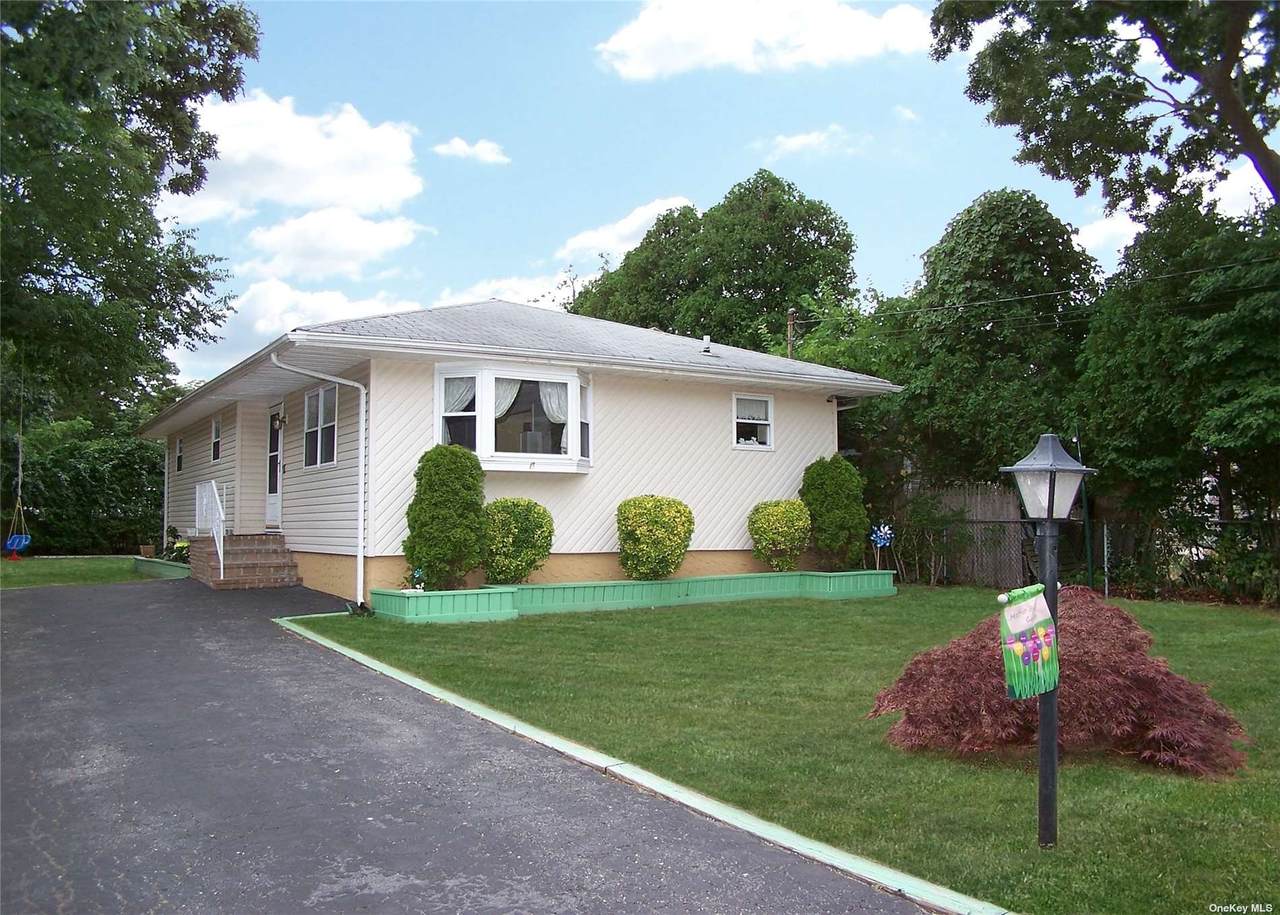 24 Edgewood Street - Photo 1