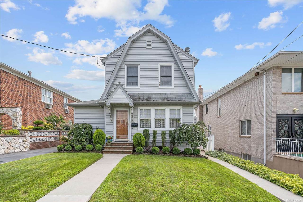 157-18 12th Avenue - Photo 1