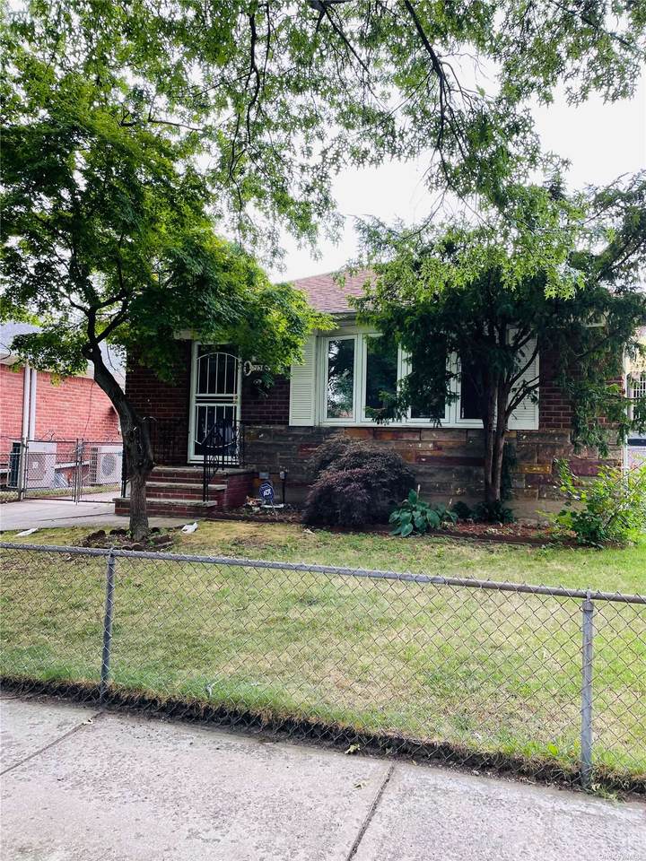 138-35 222nd Street - Photo 1