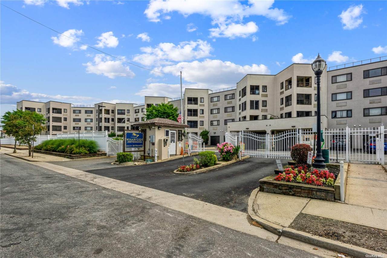 725 Miller Avenue - Photo 1