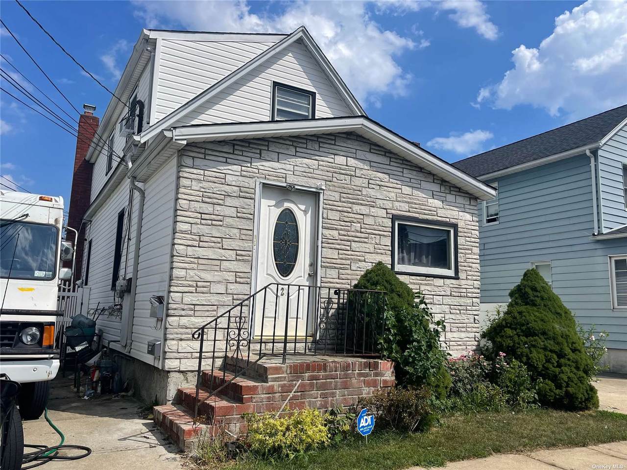 23 Doherty Avenue - Photo 1