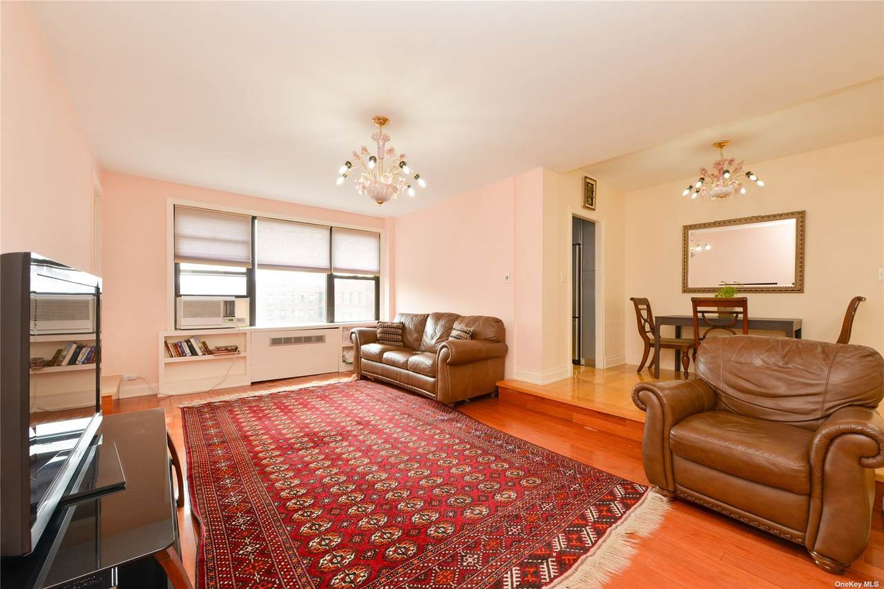 98-25 64 Road - Photo 1