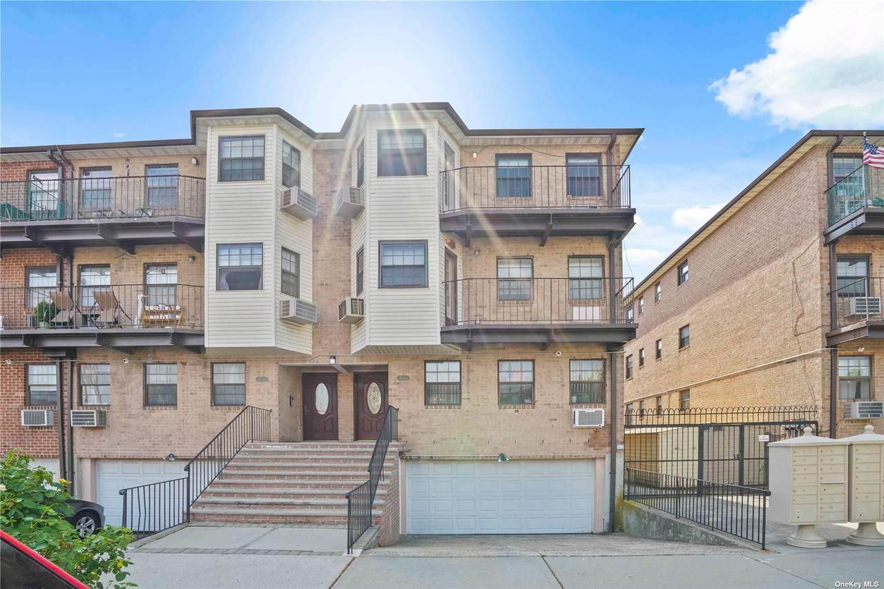 151-30 79th Street - Photo 1