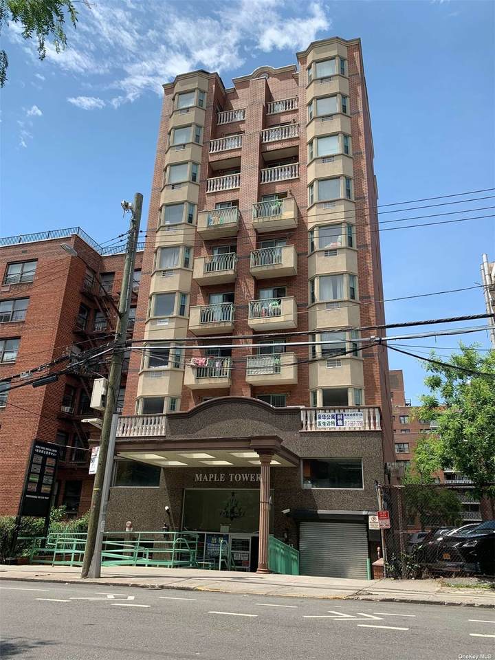 134-43 Maple Avenue - Photo 1