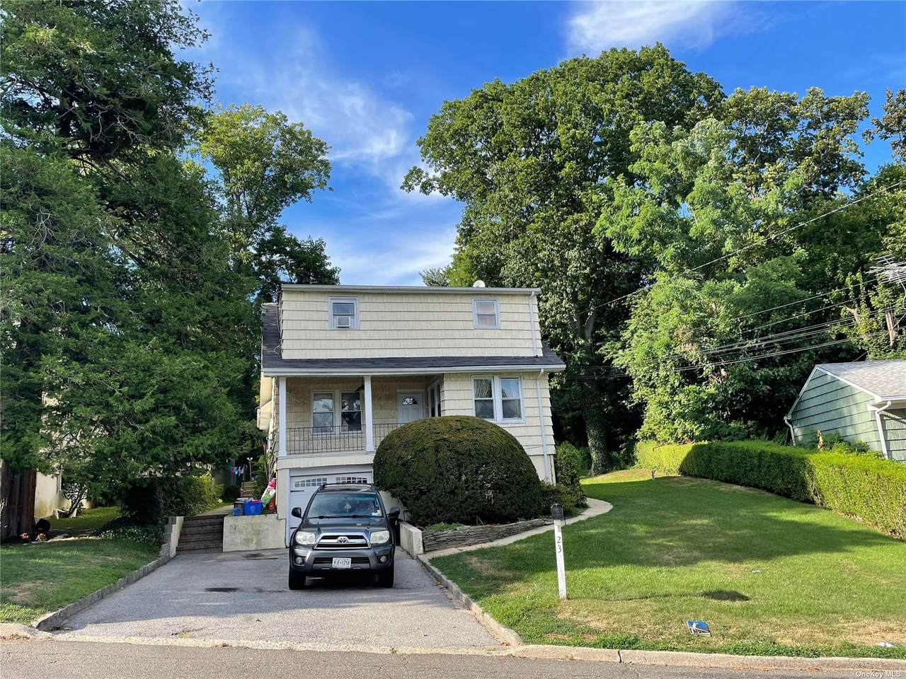 23 Ravine Avenue - Photo 1