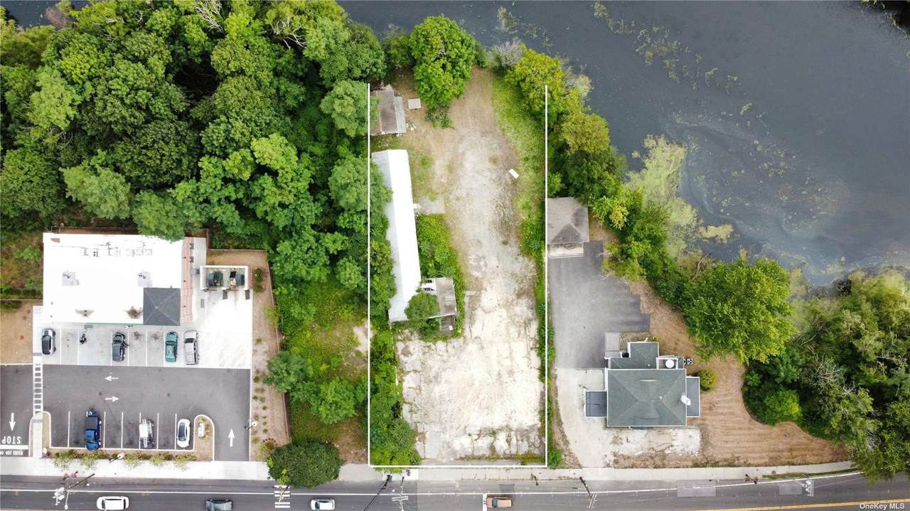 305 Main Street - Photo 1