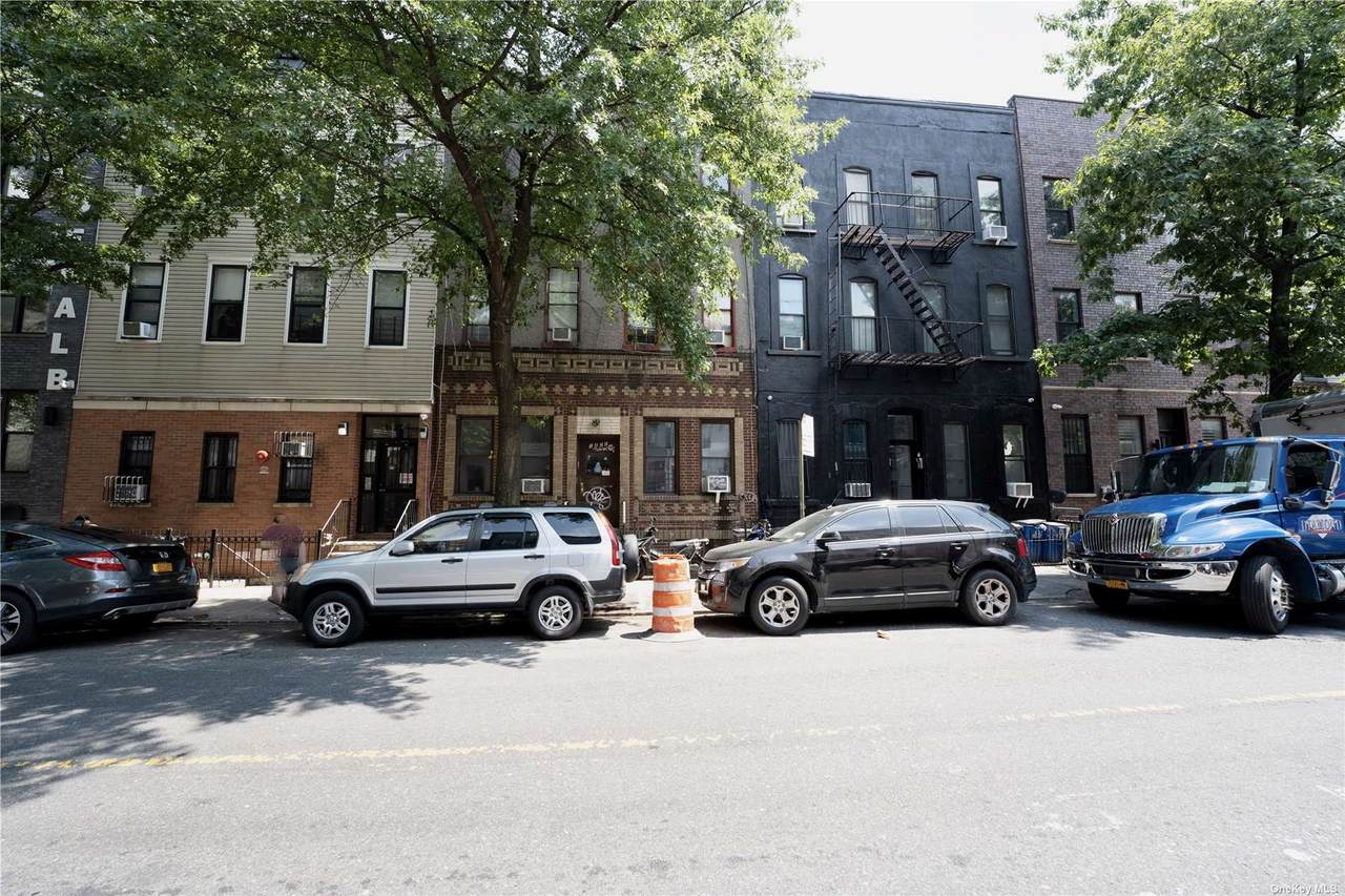1422 Dekalb Avenue - Photo 1