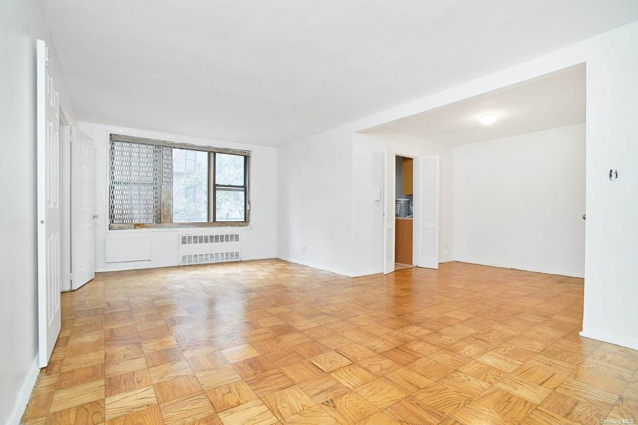 310 Lenox Road - Photo 1