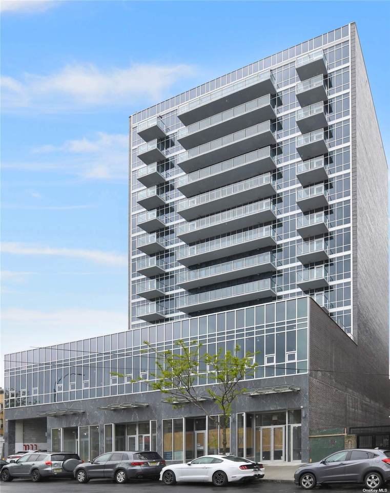 41-62 Bowne Street - Photo 1