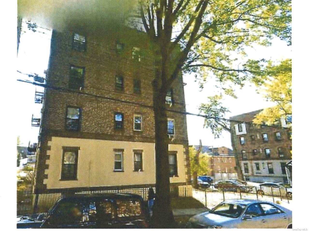 159-04 Sanford Avenue - Photo 1