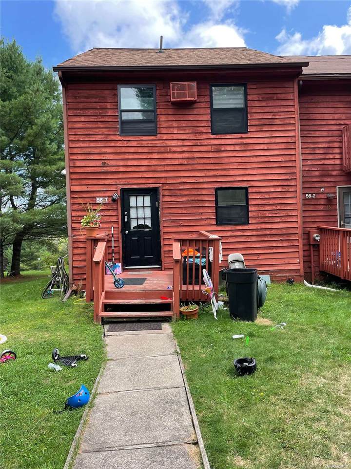 56 Townhouse Road - Photo 1