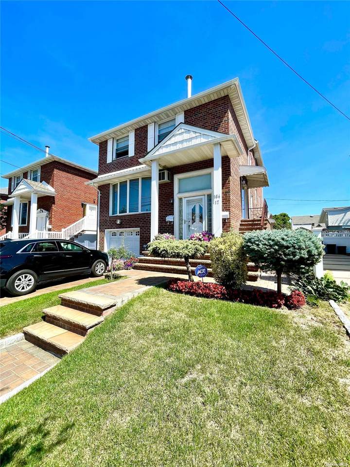 164-17 95th Street - Photo 1