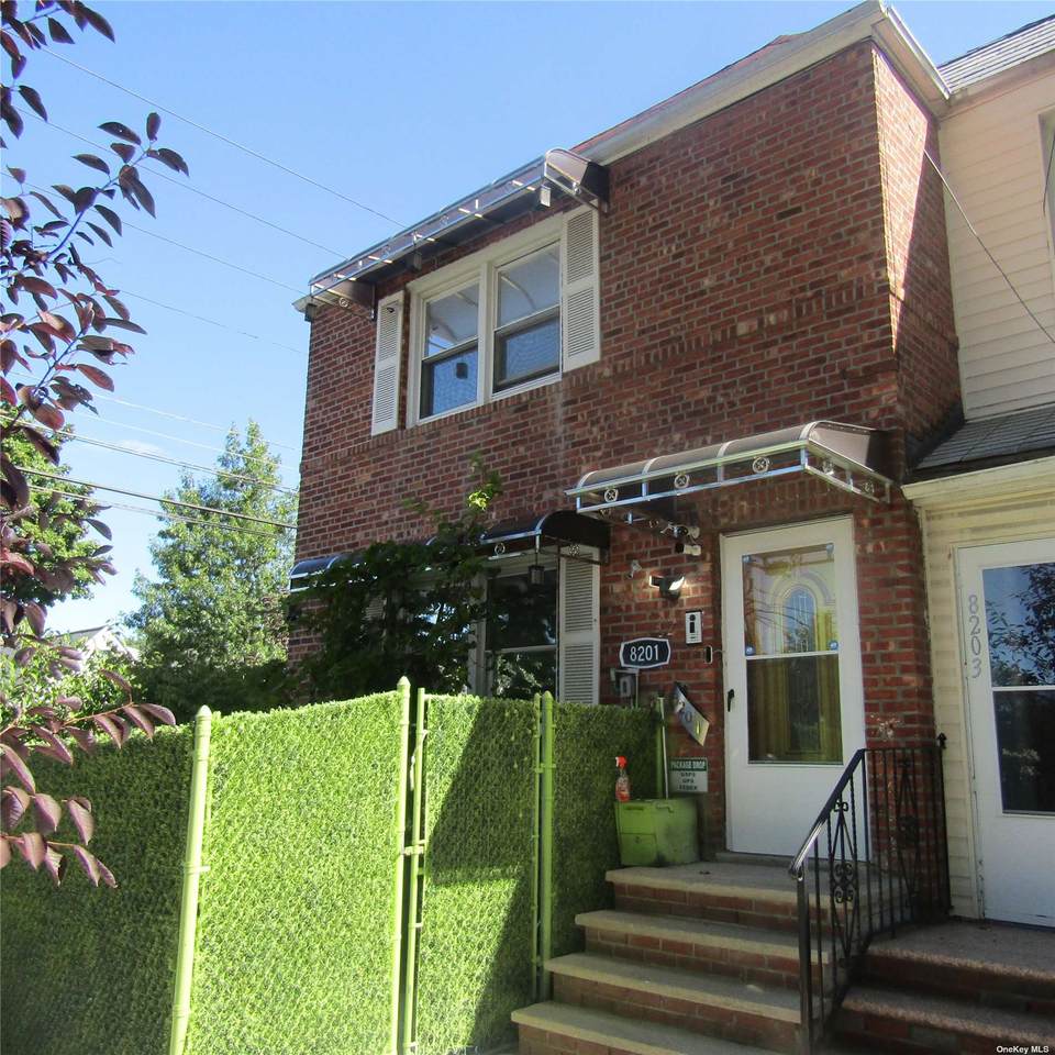 82-01 251st Street - Photo 1