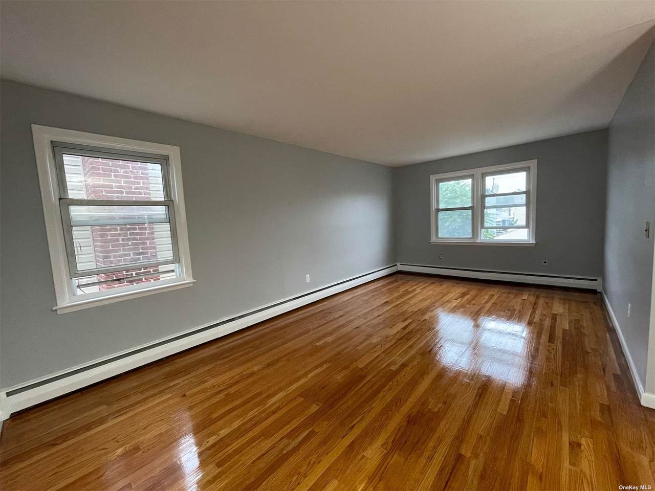 343 Thieriot Avenue - Photo 1