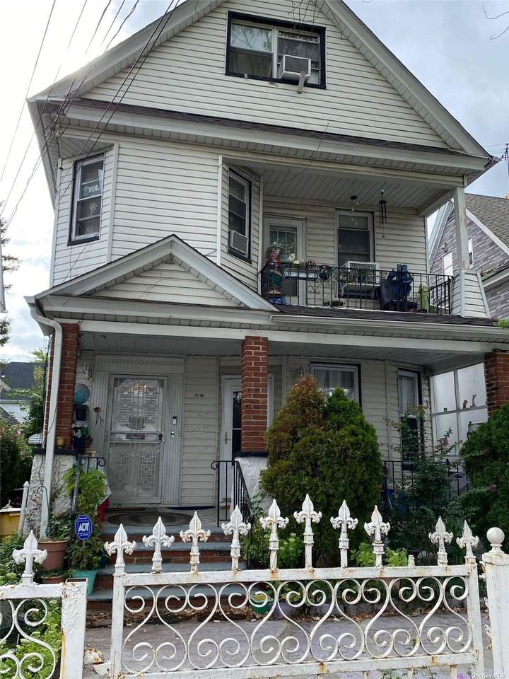 91-40 120 Street - Photo 1
