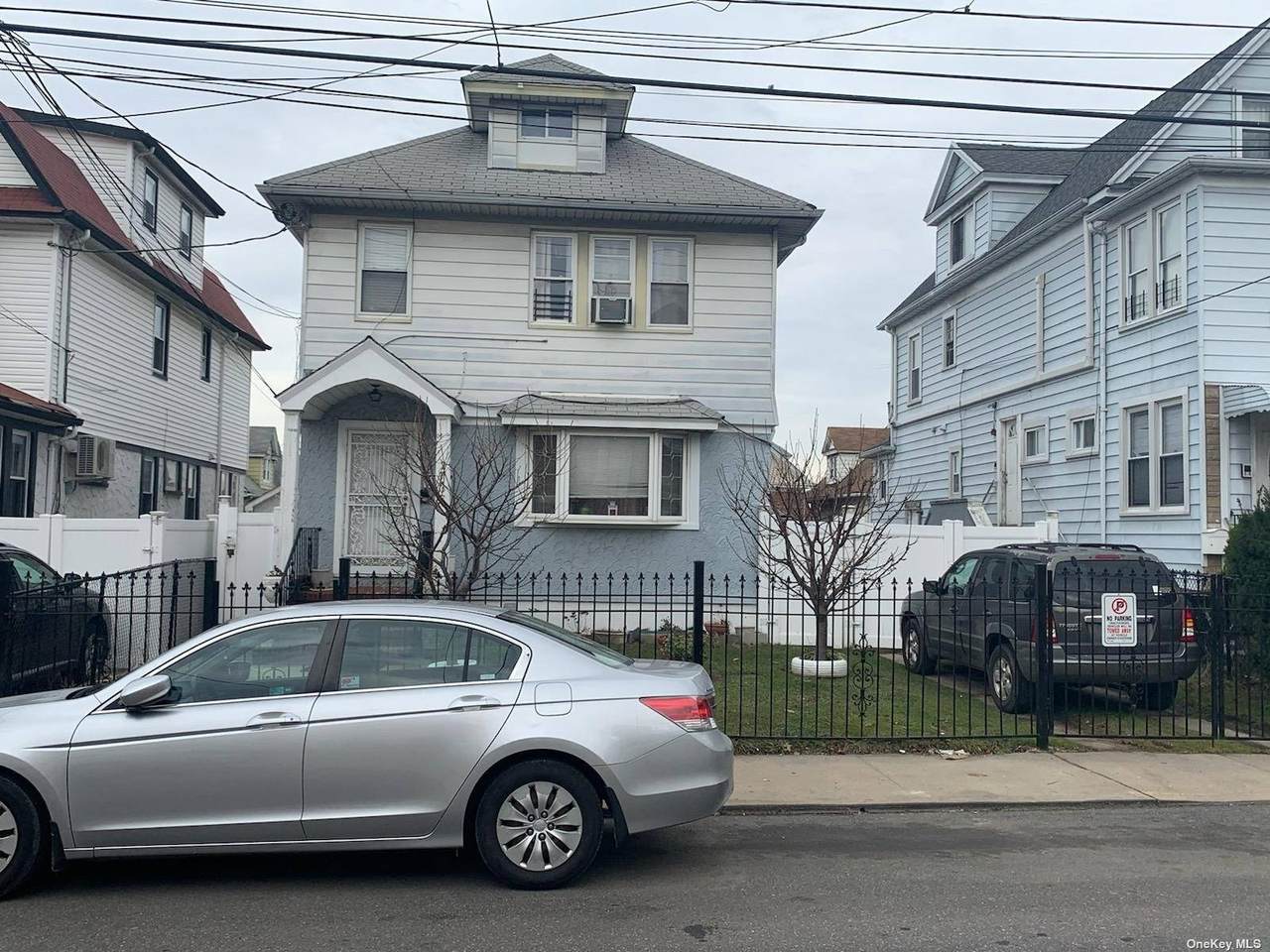 27-37 Curtis Street - Photo 1