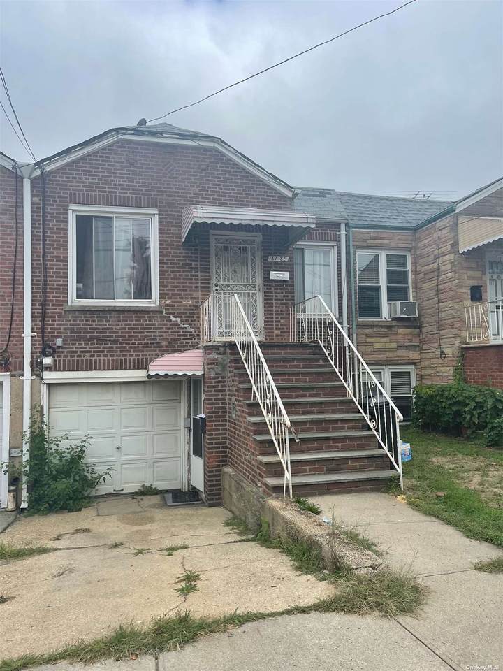 87-82 Little Neck Parkway - Photo 1