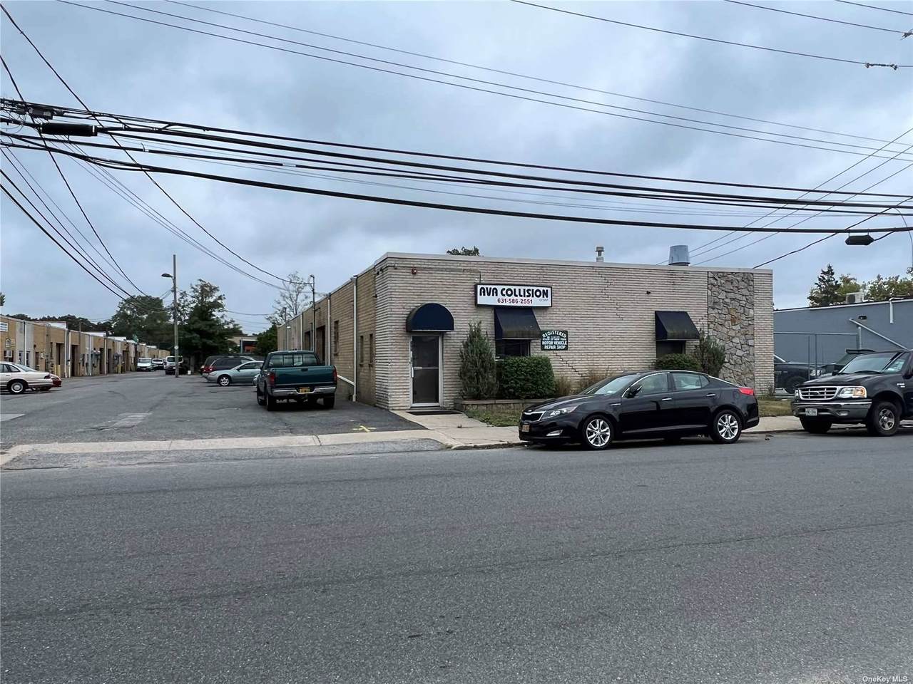 111 Brook Avenue - Photo 1