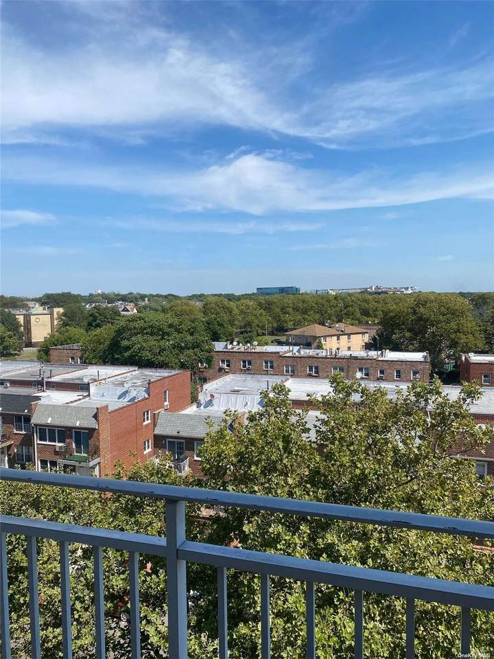 149-30 88th Street - Photo 1