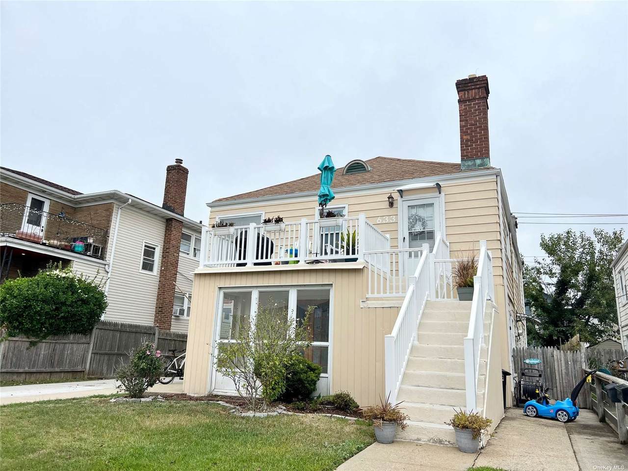 633 Park Avenue - Photo 1