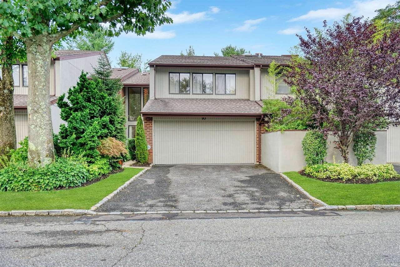93 Foxwood Drive - Photo 1