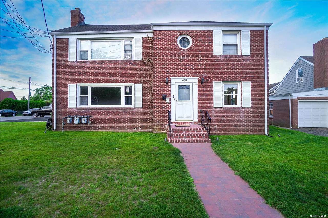 660 Great Neck Road - Photo 1