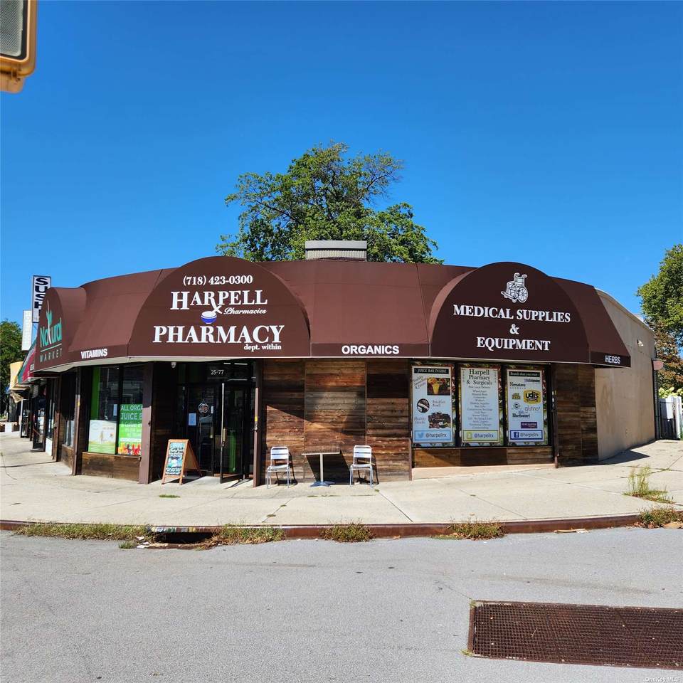25-77 Francis Lewis Boulevard - Photo 1