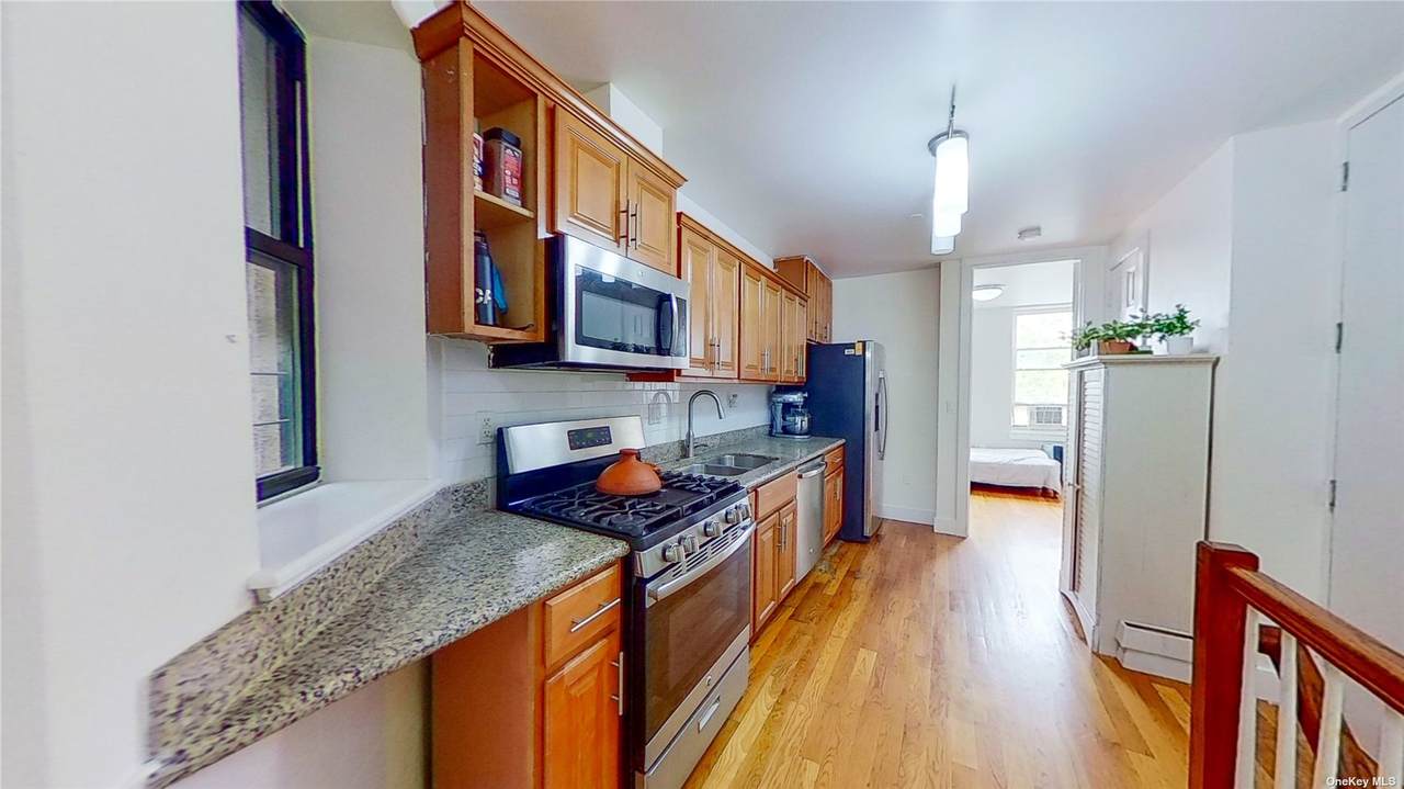 784 Madison - Photo 1