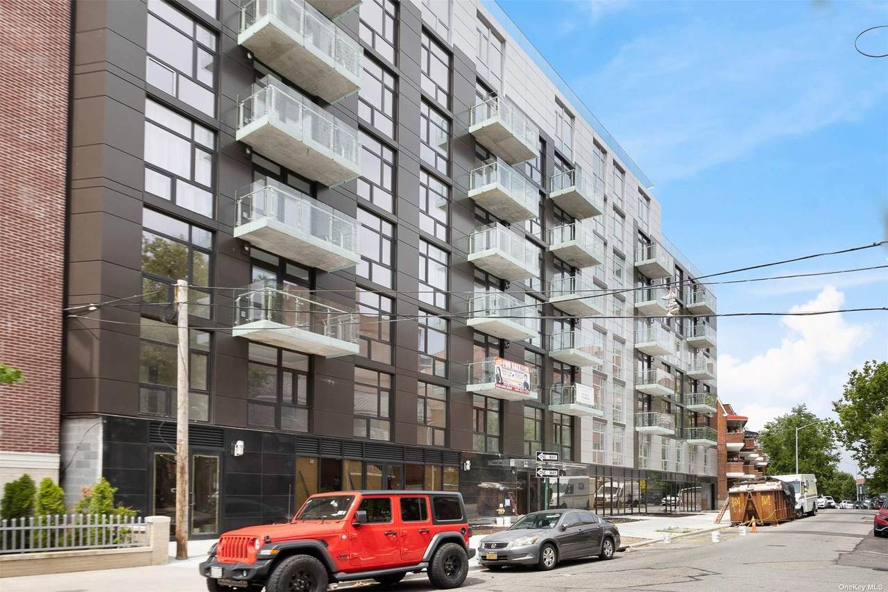 65-18 Austin Street - Photo 1