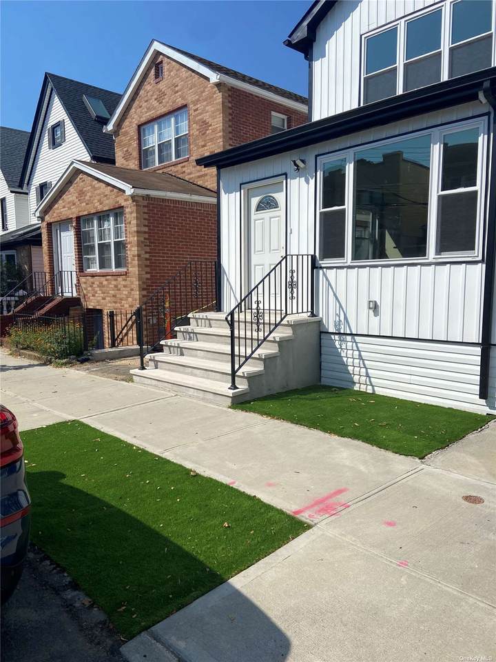 91-10 182nd Street - Photo 1