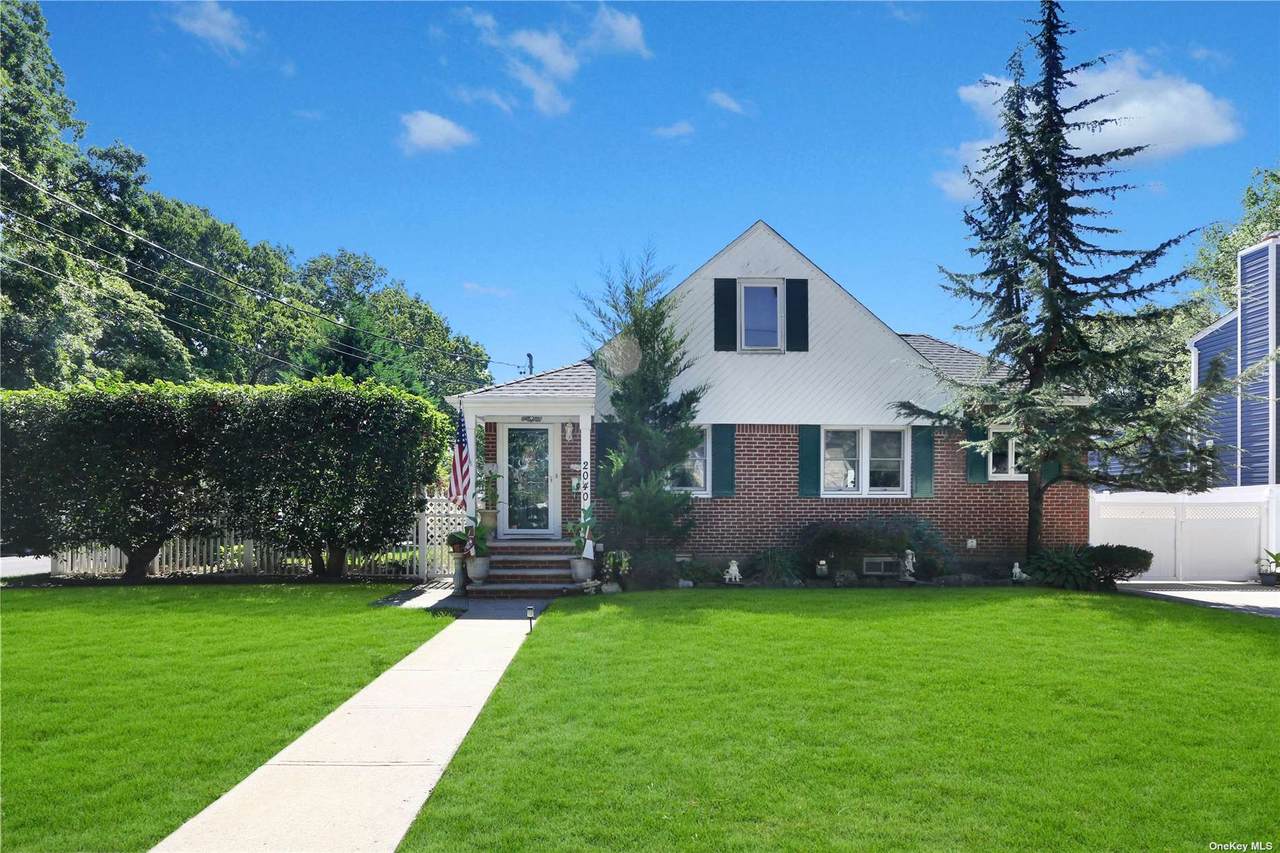 2040 Potter Avenue - Photo 1