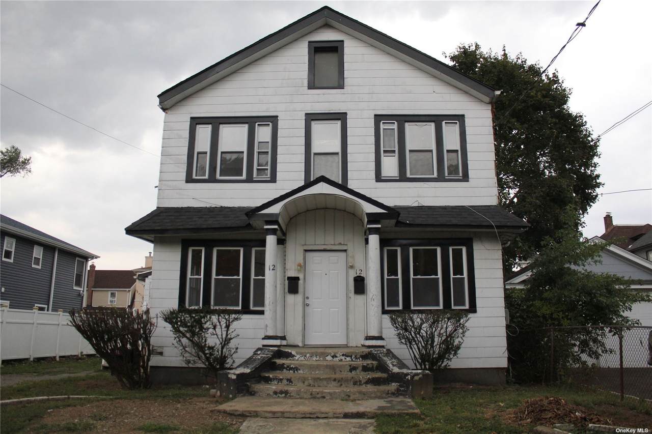 12 -B Jefferson - Photo 1