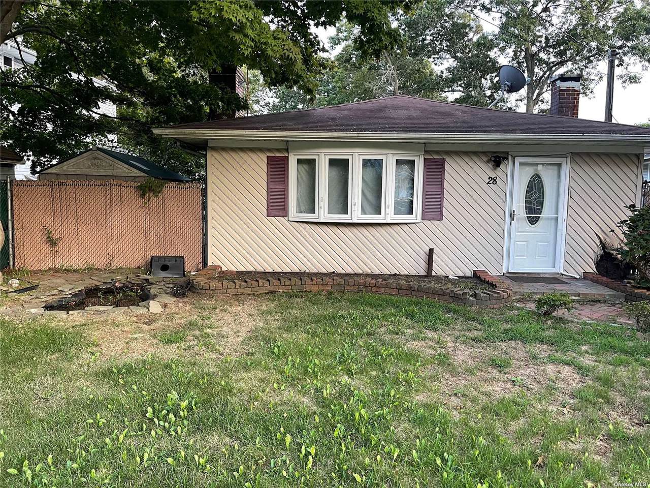 28 Parkwood Drive - Photo 1