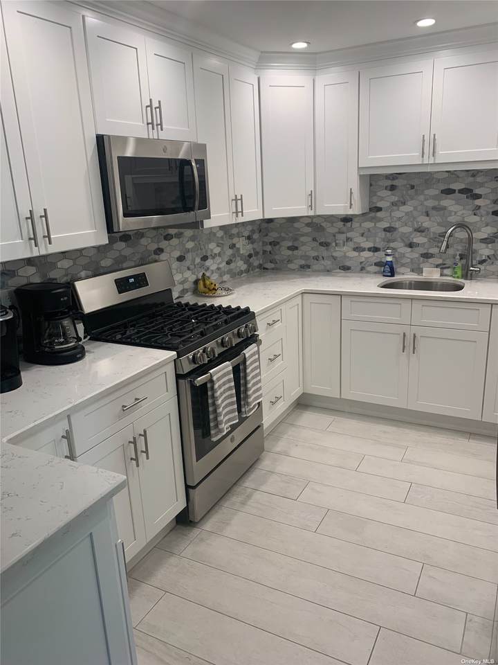 845 Madeira Blvd. - Photo 1