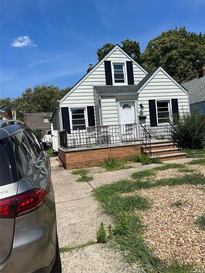 76-09 267th Street - Photo 1
