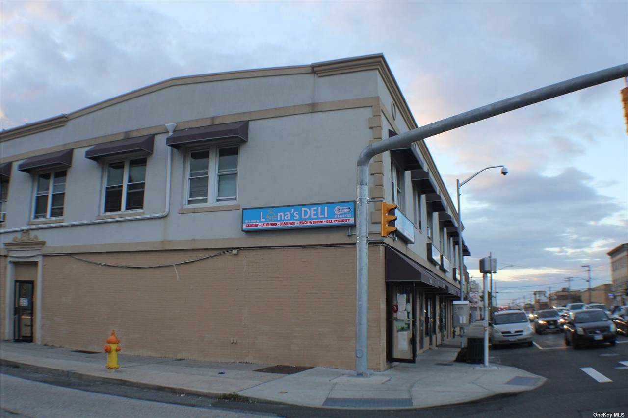 159 Main - Photo 1