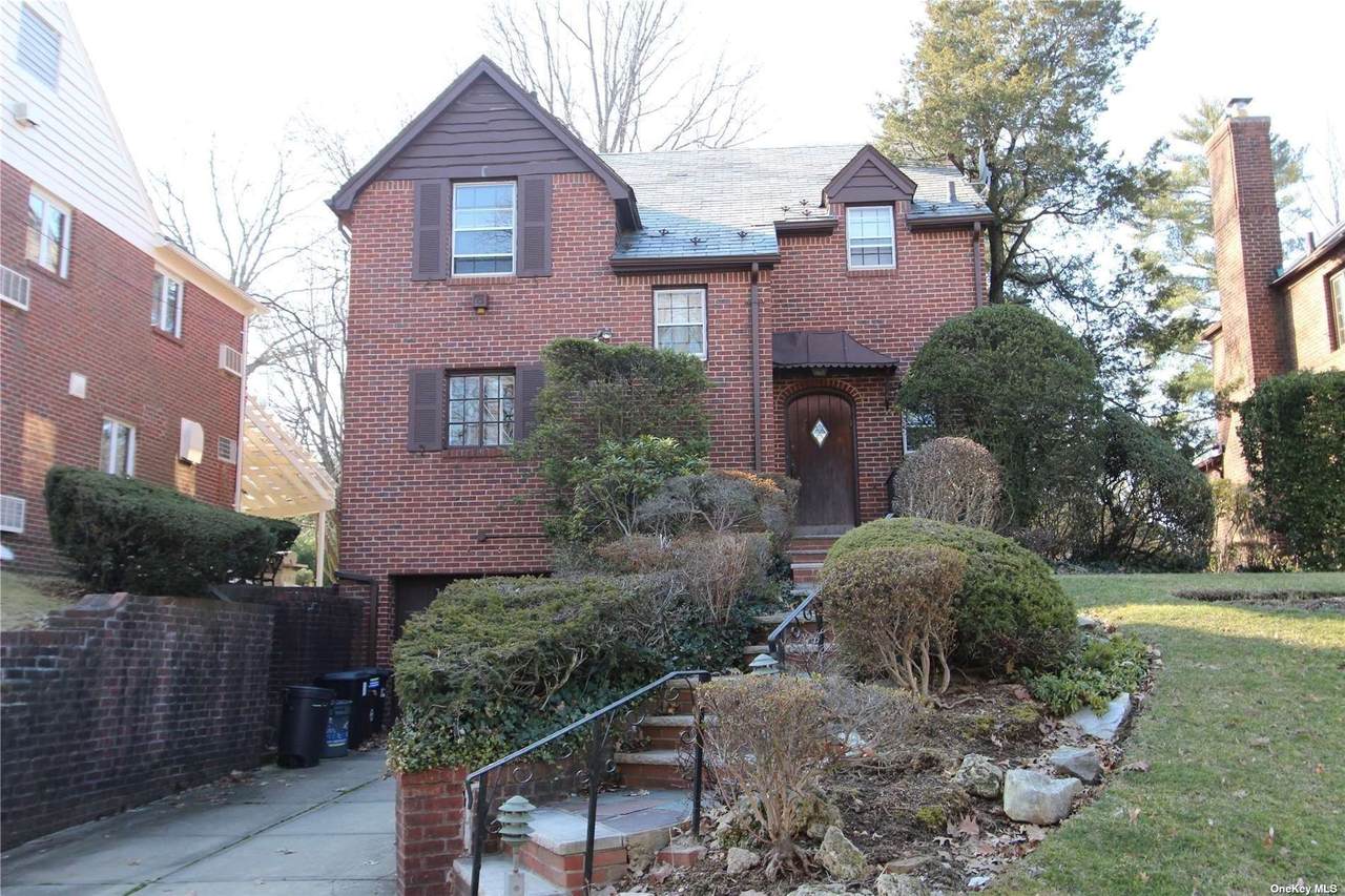 180-11 Tudor Road - Photo 1