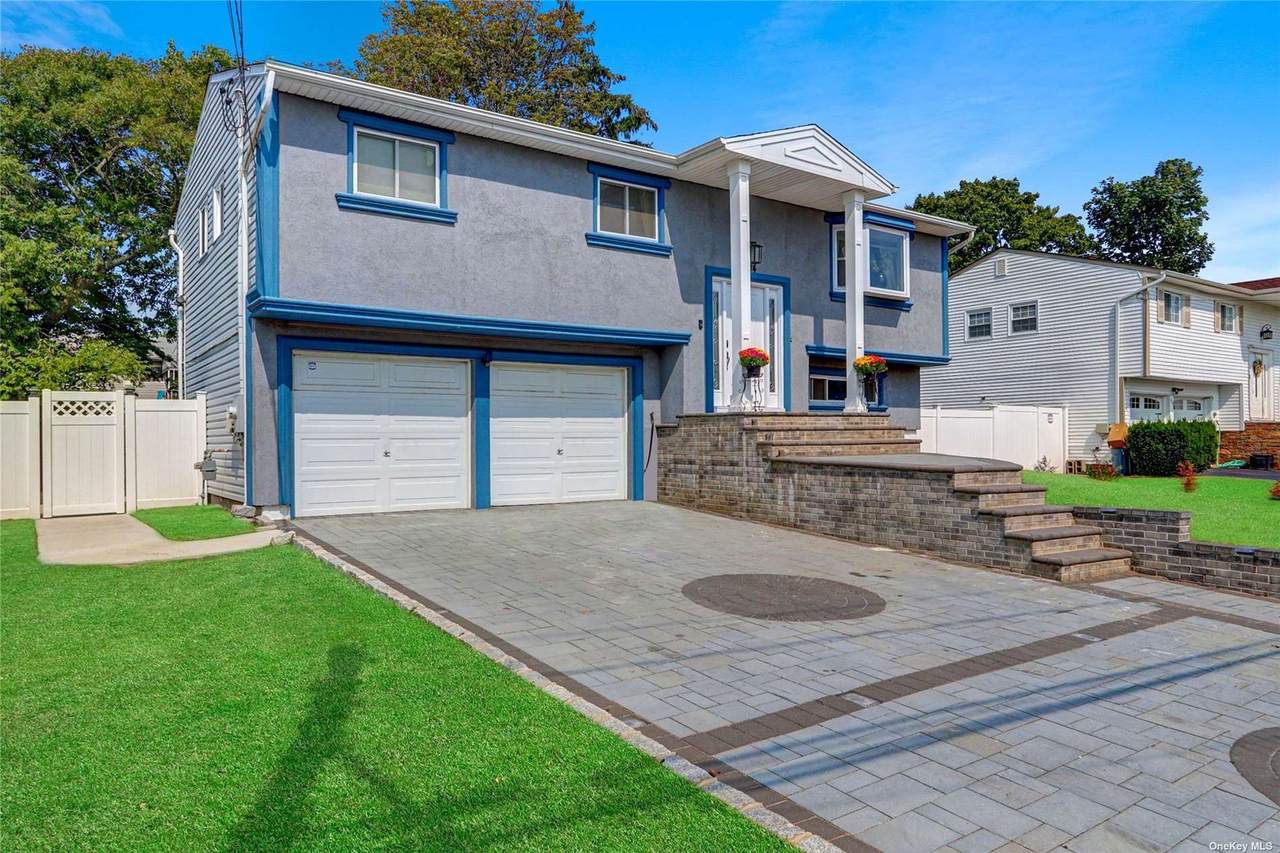 104 Spray Street - Photo 1