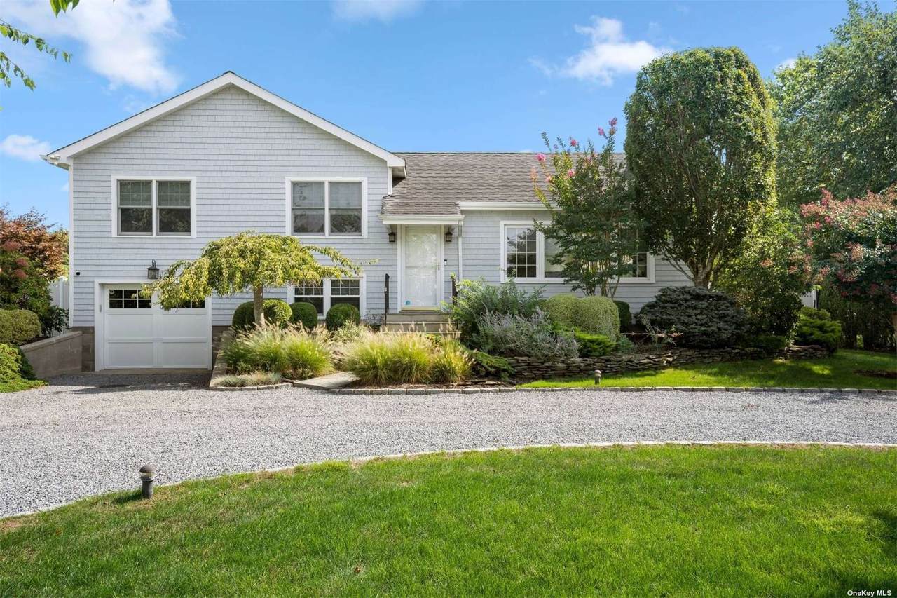 11 Tuttle Place - Photo 1