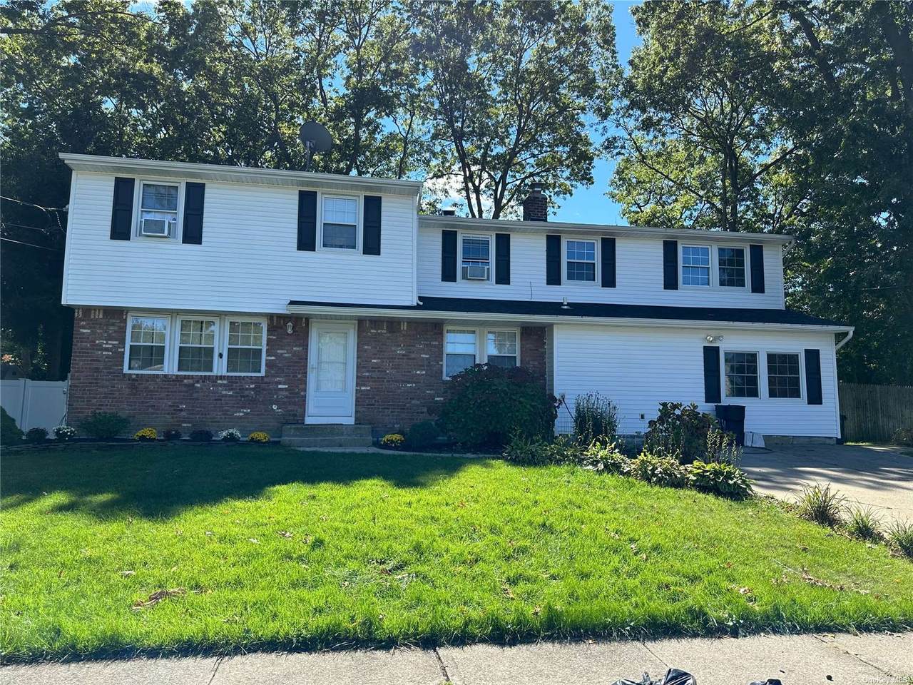 38 Lebrun Street - Photo 1