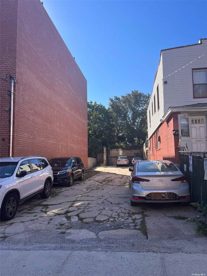 112-40 38th Avenue - Photo 1